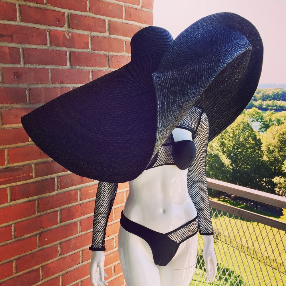 Giant Oversized Wide Brim Straw Beach Hat